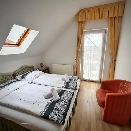 Bed & Breakfast Fonix Wellness Panzio *